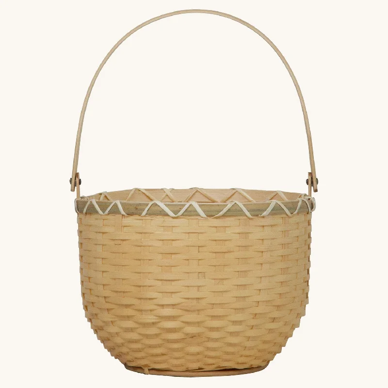 - Rabbit grass rack to prevent waste food boxOlli Ella Big Blossom Basket - Nude