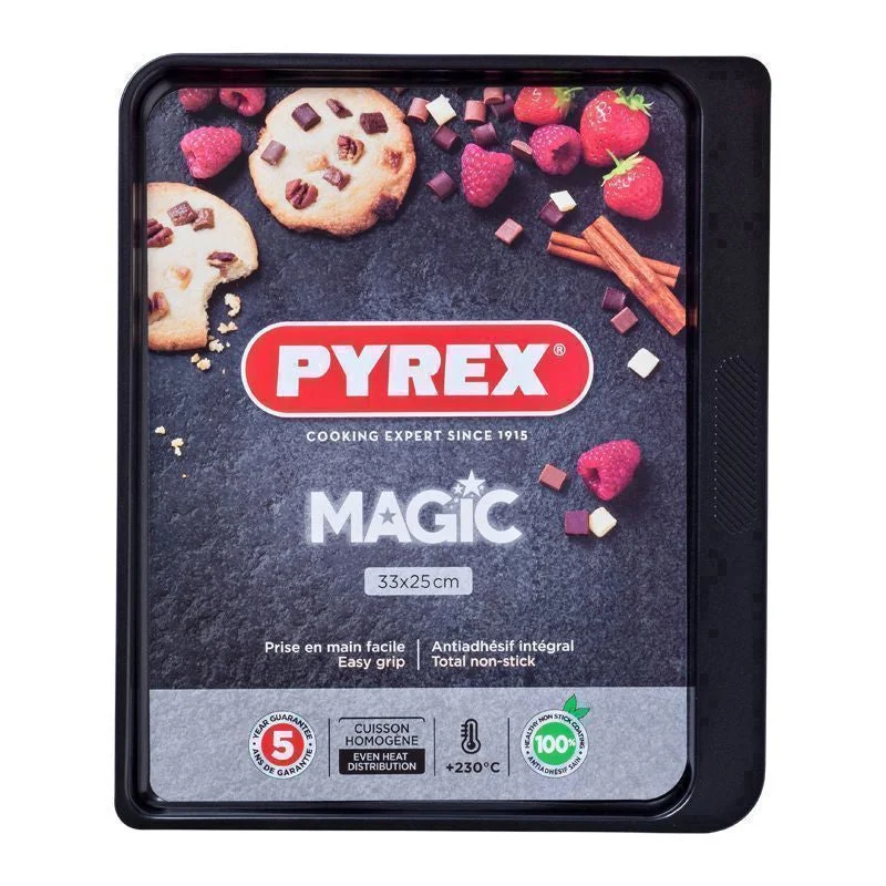 ---Pyrex Magic 33cm Oven Tray