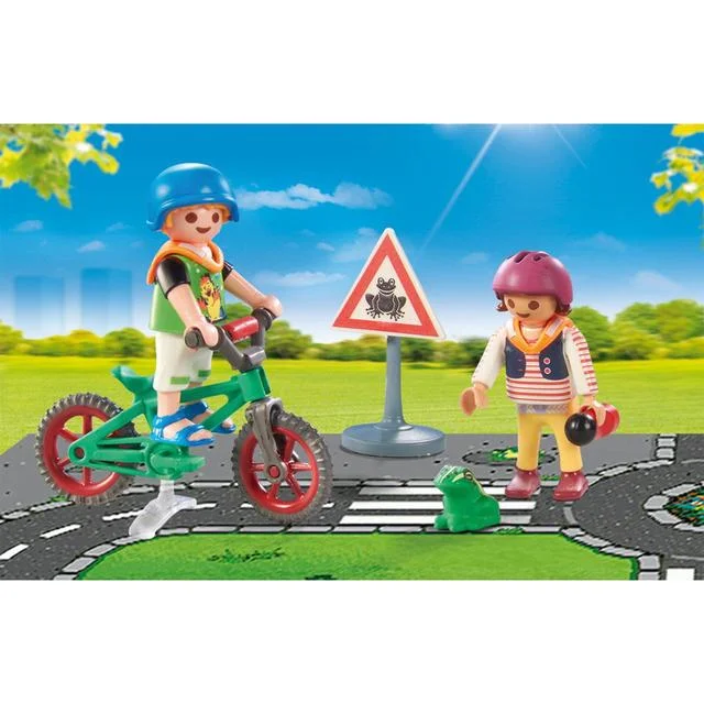 - Postoperative pet anti-licking Elizabethan collarPlaymobil 71332 City Life School Traffic Education